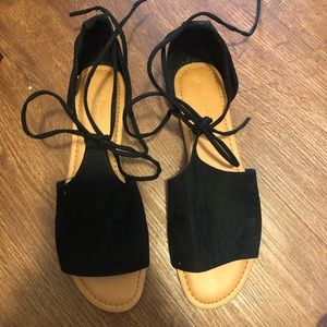 Universal Thread sandals